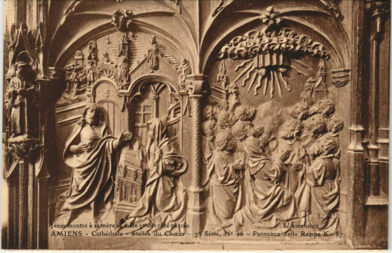 Carte postale ancienne La Cathédrale Amiens Stalles du Choeur à Amiens
