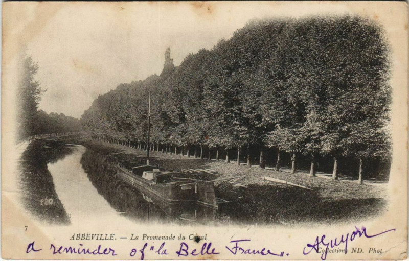 Carte postale ancienne Abbeville La Promenade du Canal à Abbeville