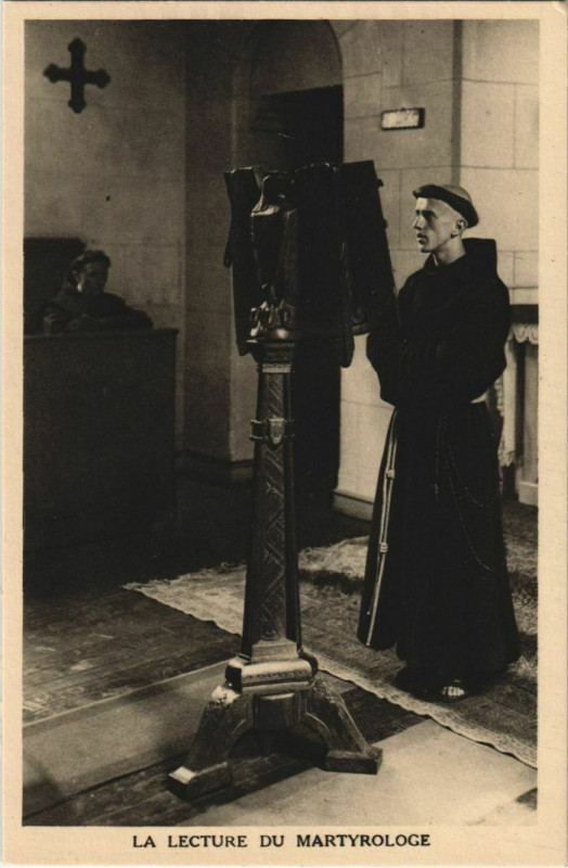 Carte postale ancienne Noviciat Franciscain Amiens 48, rue J.-Barni à Amiens