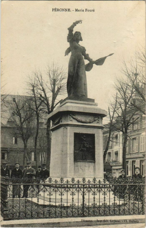 Carte postale ancienne Peronne Marie Fouré à Péronne