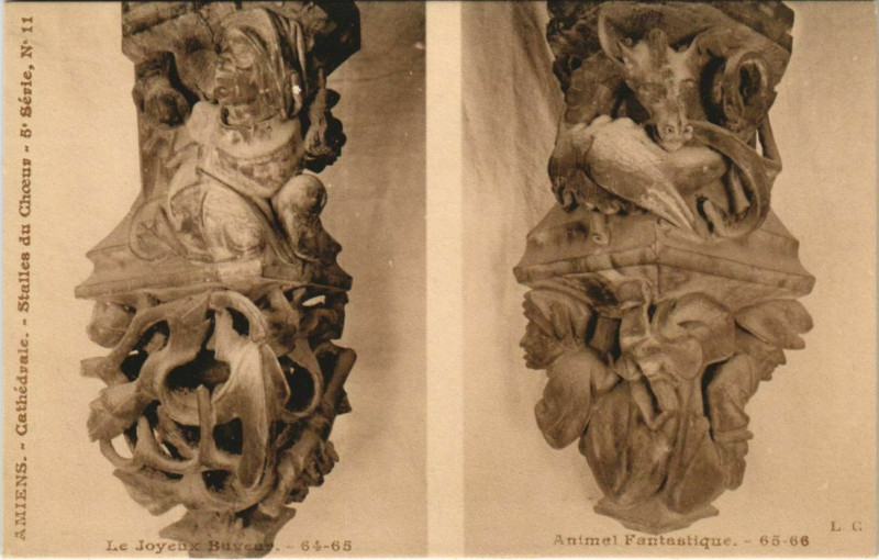 Carte postale ancienne La Cathédrale Amiens Stalles du Choeur à Amiens