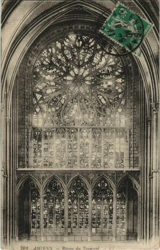 Carte postale ancienne La Cathédrale Amiens Rosace à Amiens