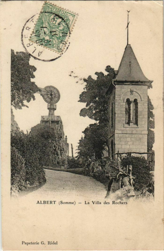 Carte postale ancienne Albert Villa des Rochers à Albert