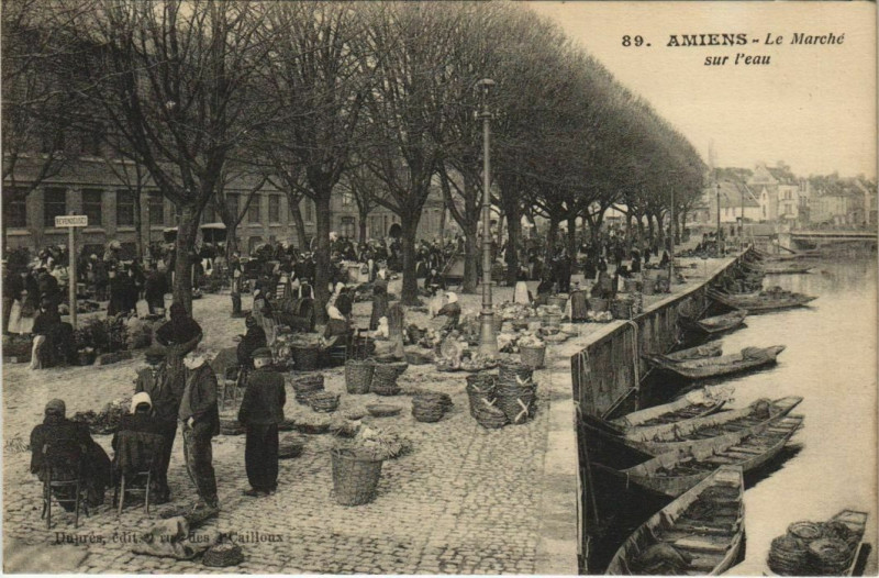 Carte postale ancienne Amiens Le Marché sur l'eau à Amiens