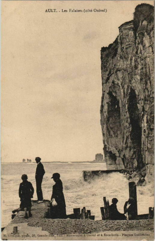 Carte postale ancienne Ault Les Falaises à Ault