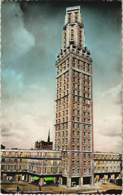 Carte postale ancienne Amiens Tour Perret à Amiens