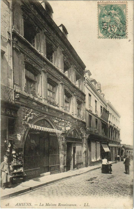 Carte postale ancienne Amiens Maison Renaissance à Amiens