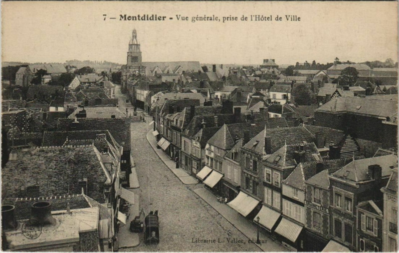 Carte postale ancienne Montdidier vue générale à Montdidier
