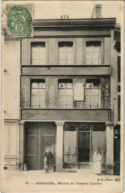 Carte postale ancienne Abbeville Maison de lAmiral Courbet à Abbeville
