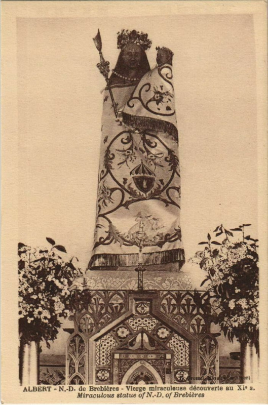 Carte postale ancienne Albert N.D. de Brebieres à Albert