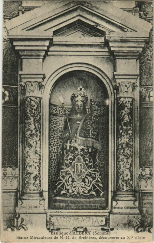 Carte postale ancienne Basilique Albert N.D. de Brebieres à Albert