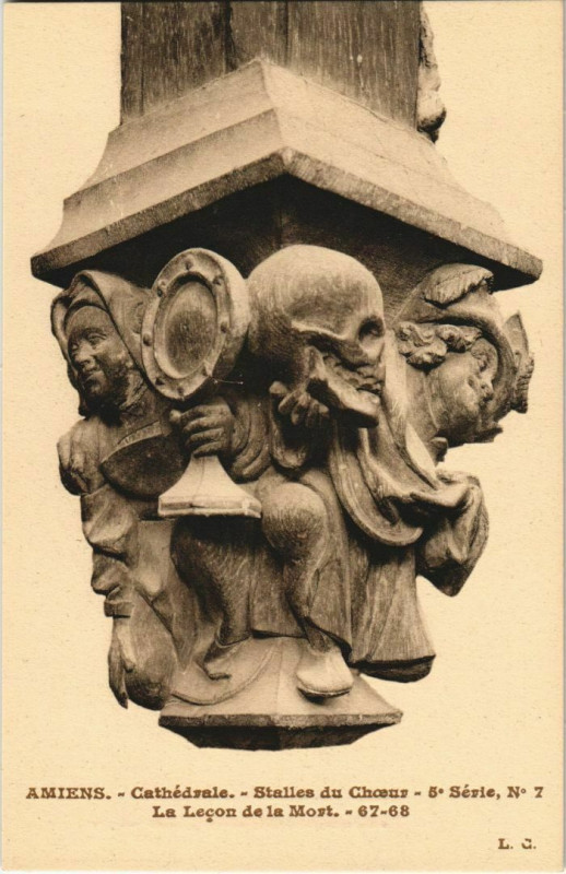 Carte postale ancienne La Cathédrale Amiens Stalles du Choeur Lecon de la Mort à Amiens