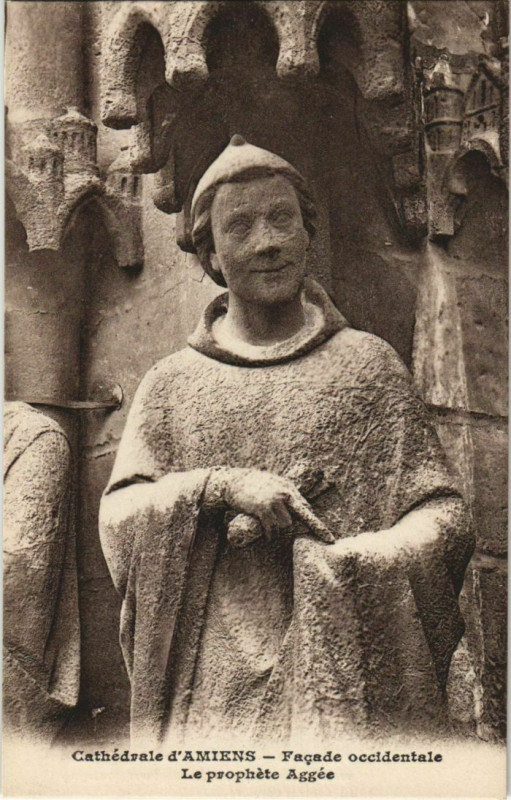 Carte postale ancienne La Cathédrale Amiens Facade Prophete Aggée à Amiens
