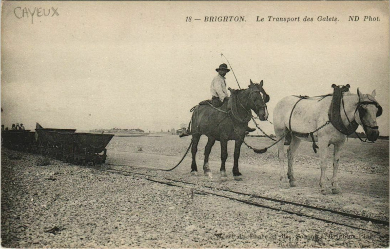 Carte postale ancienne Brighton Le Transport des Galets