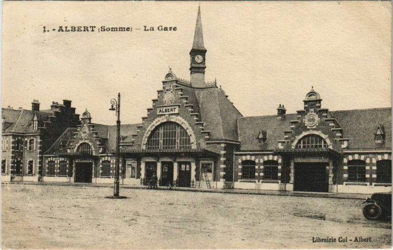 Carte postale ancienne Albert La Gare à Albert