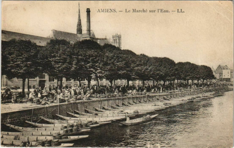 Carte postale ancienne Amiens Le Marché sur l'eau à Amiens