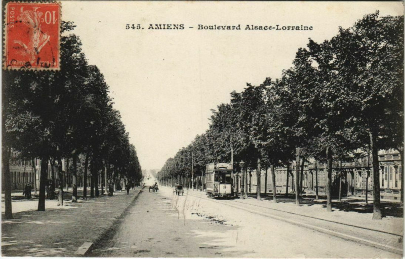 Carte postale ancienne Amiens Boulevard Alsace-Lorraine à Amiens