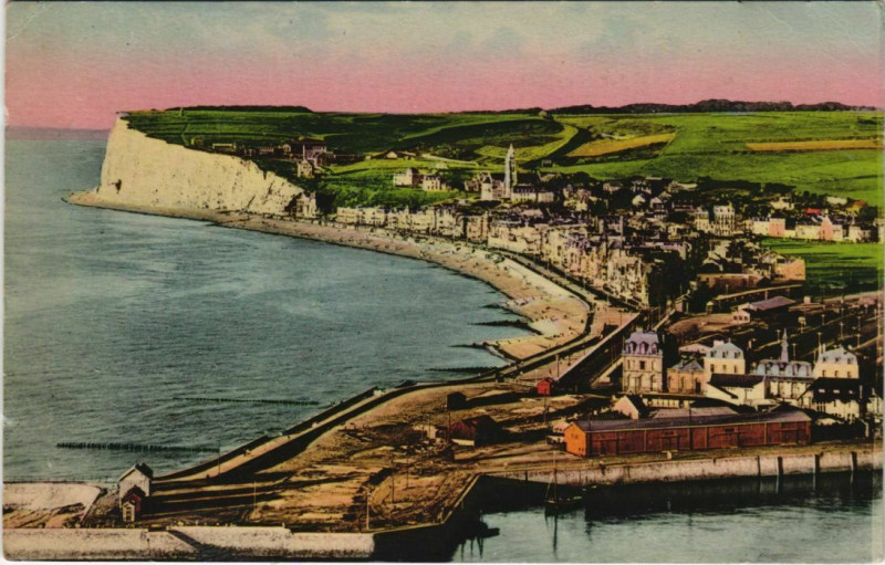 Carte postale ancienne Mers-les-Bains Vue de la Plage à Mers-les-Bains