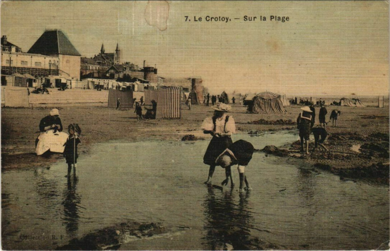 Carte postale ancienne Le Crotoy sur la Plage au Crotoy