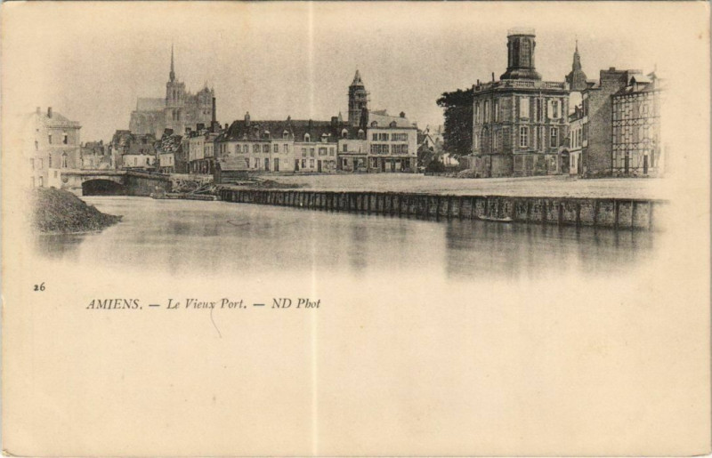 Carte postale ancienne Amiens La vieux Port à Amiens