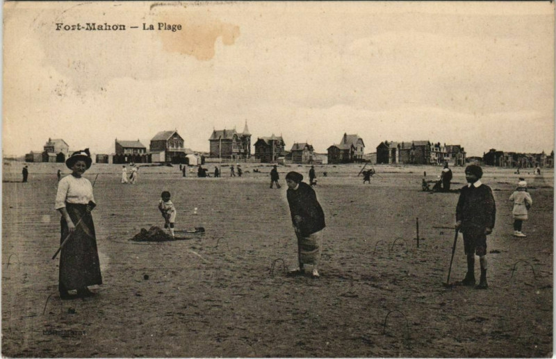 Carte postale ancienne Fort-Mahon - La Plage