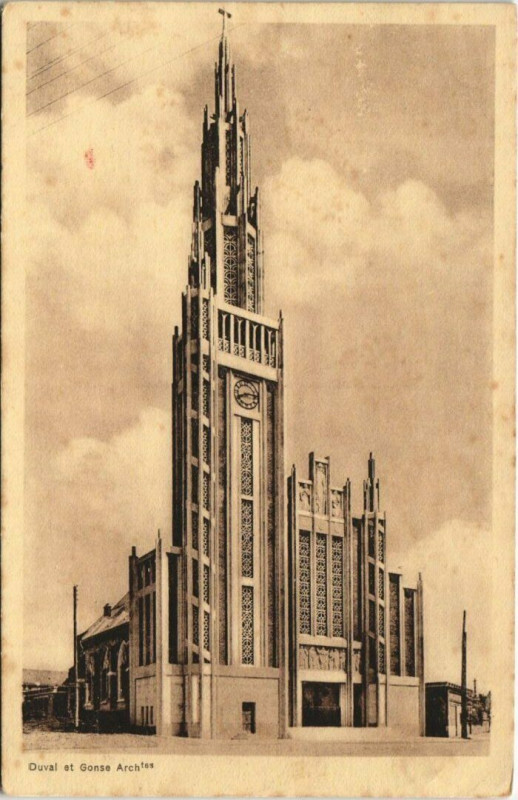 Carte postale ancienne Moreuil Facade de l'Eglise à Moreuil