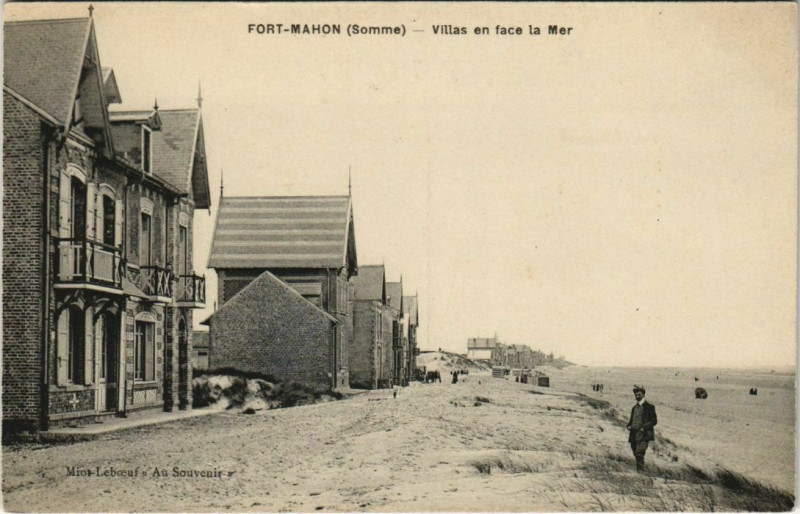 Carte postale ancienne Fort-Mahon - Villas en face la Mer