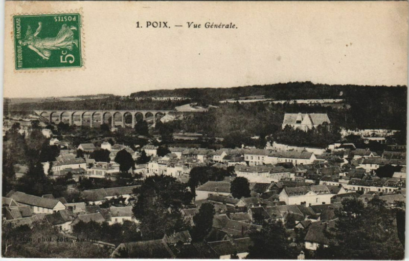 Carte postale ancienne Poix - Vue générale