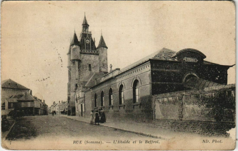 Carte postale ancienne Rue - L'Abside et le Beffroi à Rue