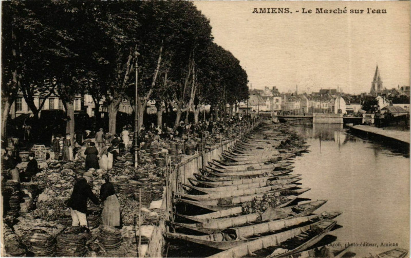 Carte postale ancienne Amiens Le Marché sur l'eau à Amiens