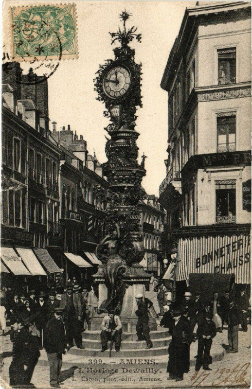 Carte postale ancienne Amiens - L'Horloge Dewailly à Amiens