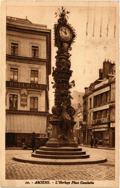 Carte postale ancienne Amiens - L'Horloge Place Gambetta à Amiens
