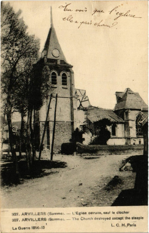Carte postale ancienne Arvillers - L'Eglise detruite sauf le clocher à Arvillers
