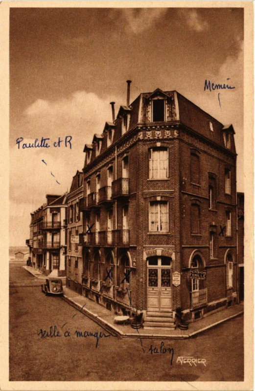 Carte postale ancienne Carlus-Houle Pension de Famille Chambres Vue sur la Mer Garage à Carlus