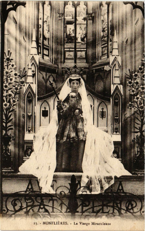 Carte postale ancienne Monflieres - La Vierge Miraculeuse