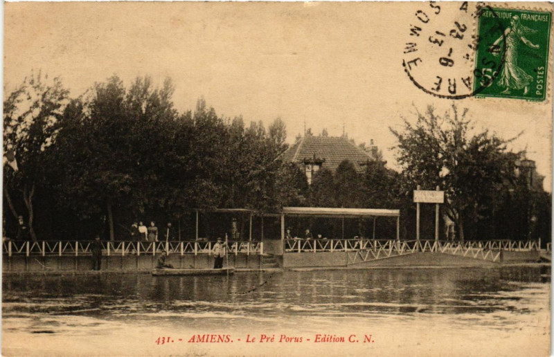 Carte postale ancienne Amiens - Le Pre Porus à Amiens