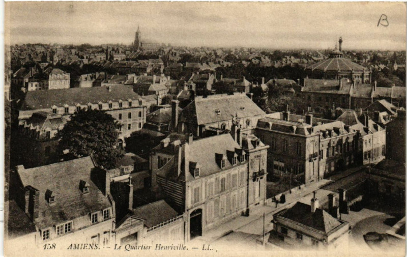 Carte postale ancienne Amiens - Le Quartier Henriville à Amiens