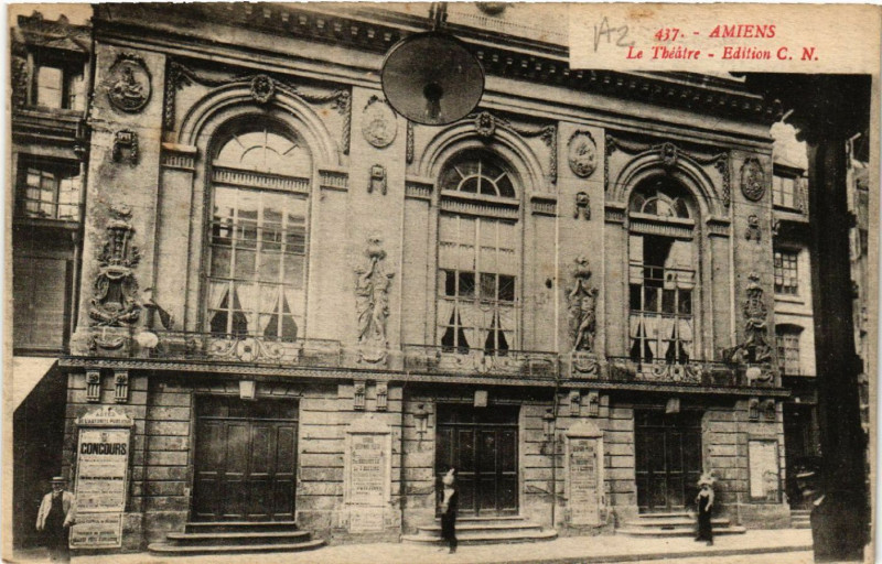 Carte postale ancienne Amiens - Le Theatre à Amiens