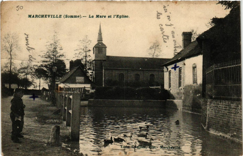 Carte postale ancienne Marcheville - La Mare et l'Eglise
