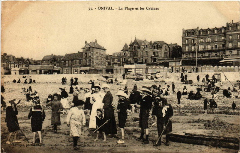 Carte postale ancienne Onival - La Plage et les Cabines