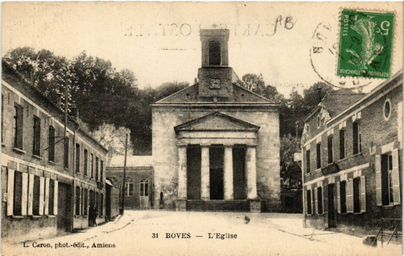 Carte postale ancienne Boves - L'Eglise à Boves