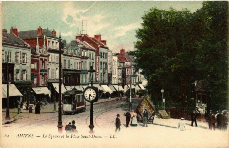 Carte postale ancienne Amiens - Le Square et la Place Saint-Denis à Amiens