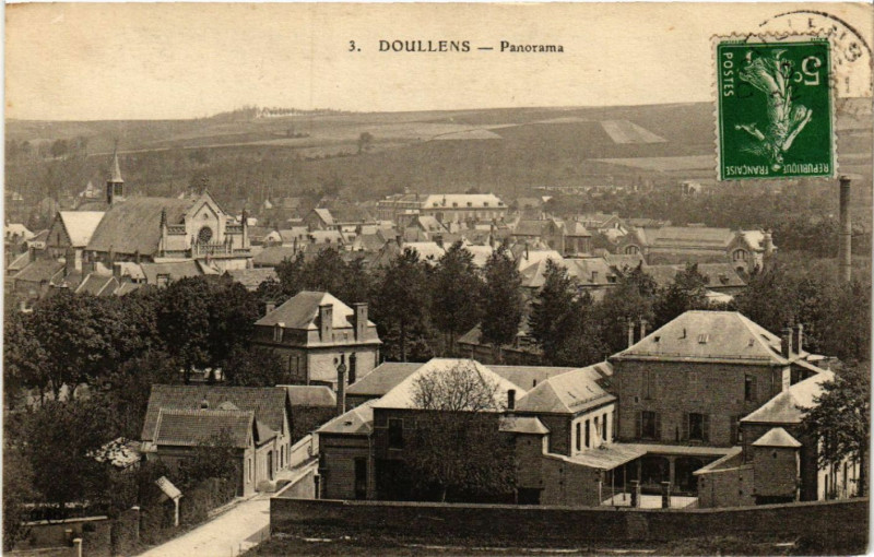 Carte postale ancienne Doullens - Panorama à Doullens