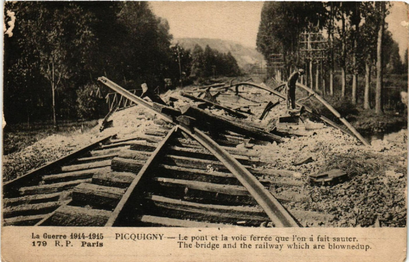Carte postale ancienne La Guerre 1914-1915 - Picquigny - Le pont et la voie ferrée que à Picquigny