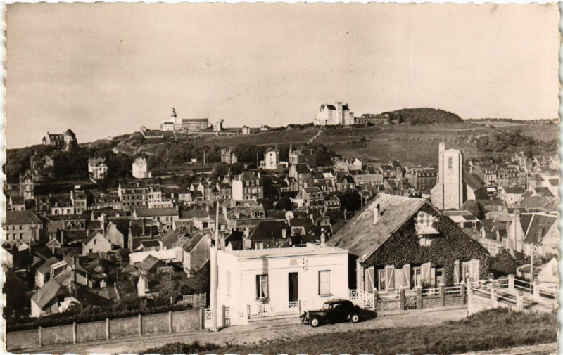 Carte postale ancienne Ault - Onival - Vue du Bel-Air à Ault
