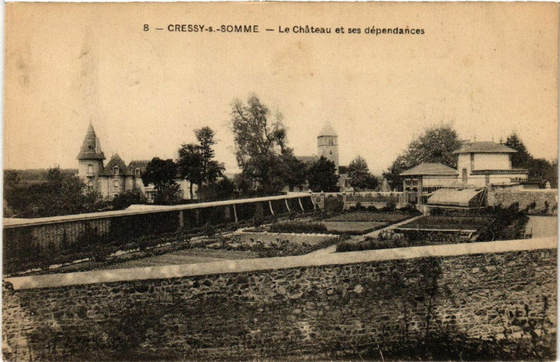 Carte postale ancienne Cressy-s-Somme - Le Chateau et ses dependances à Y