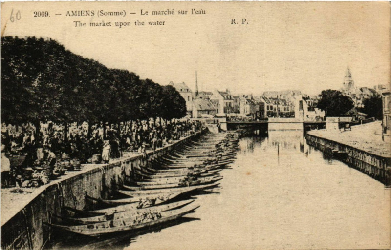 Carte postale ancienne Amiens - Le Marché sur l'eau - The market upon the water à Amiens