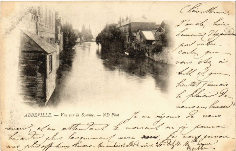 Carte postale ancienne Abbeville - Vue sur la Somme à Abbeville
