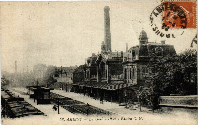 Carte postale ancienne Amiens - La Gare Saint-Roch à Amiens