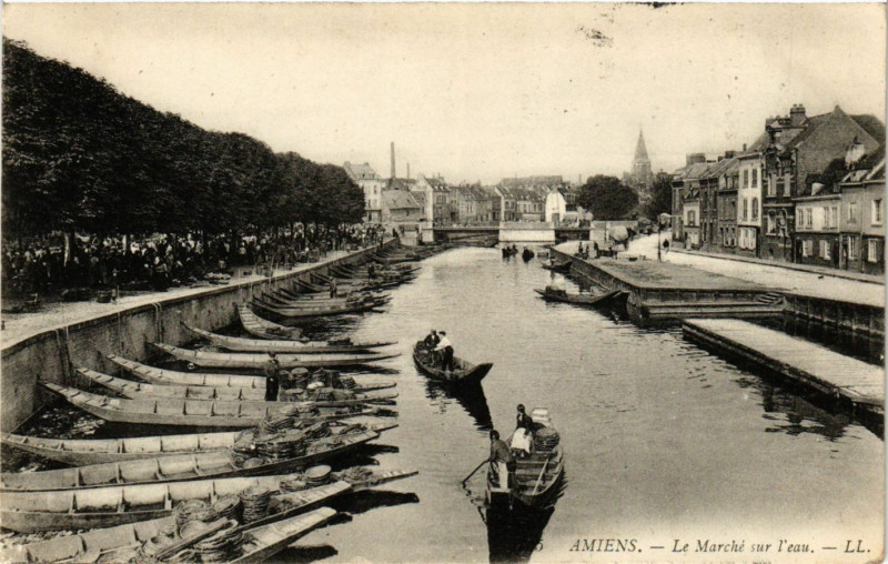 Carte postale ancienne Amiens - Le Marché sur l'eau à Amiens